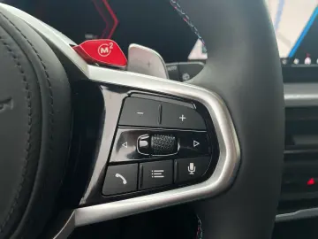 BMW M3 Competition xDrive Touring    Schalensitze