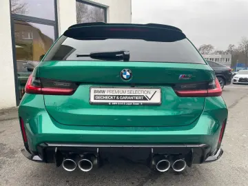 BMW M3 Competition xDrive Touring    Schalensitze