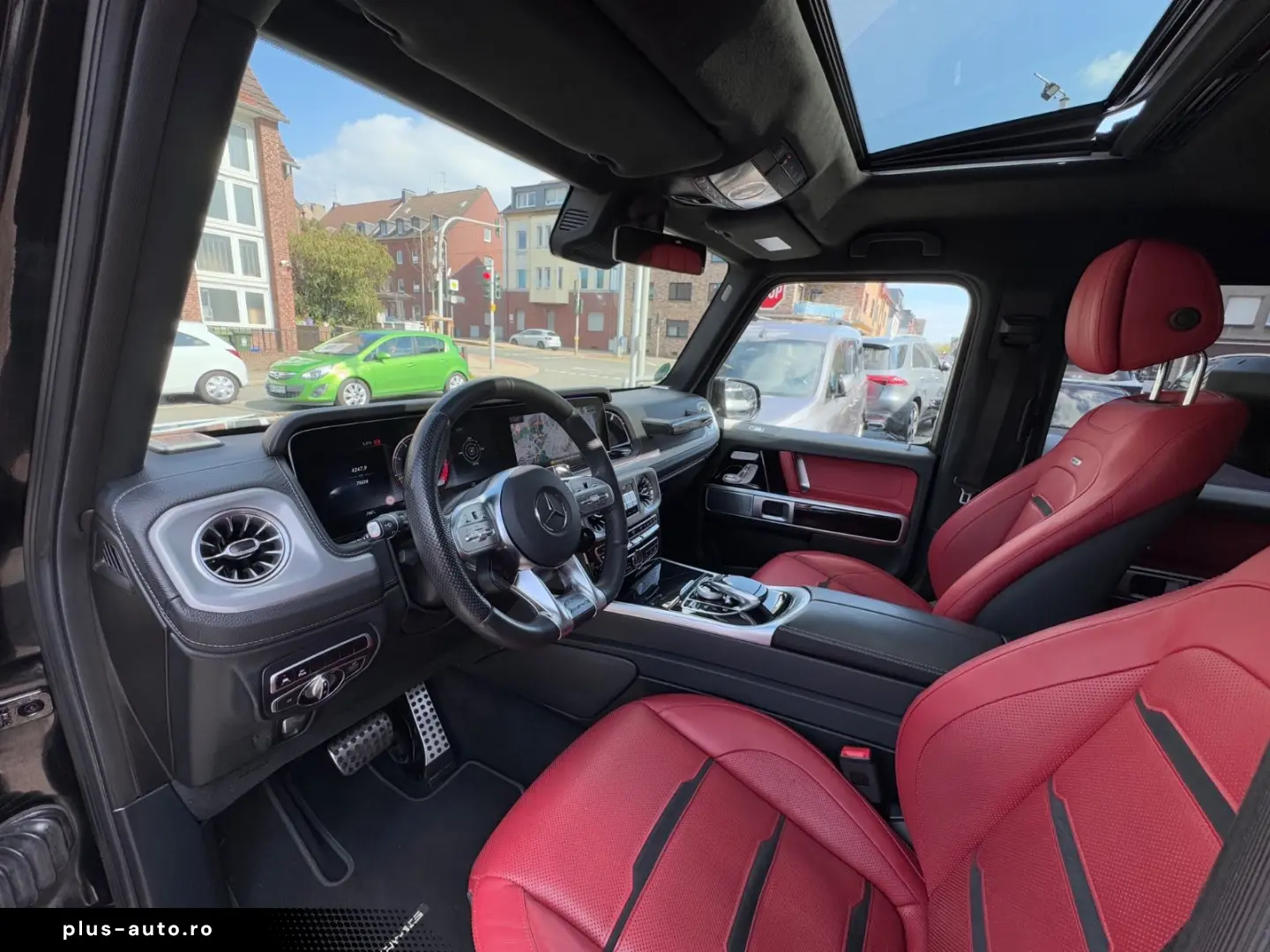 MERCEDES-BENZ G63 AMG EXCLUSIVE LEDER-ROT FOND-ENTERTAINMENT
