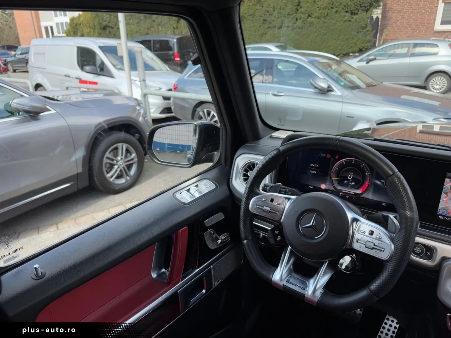 MERCEDES-BENZ G63 AMG EXCLUSIVE LEDER-ROT FOND-ENTERTAINMENT