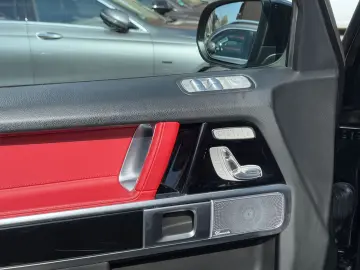 MERCEDES-BENZ G63 AMG EXCLUSIVE LEDER-ROT FOND-ENTERTAINMENT