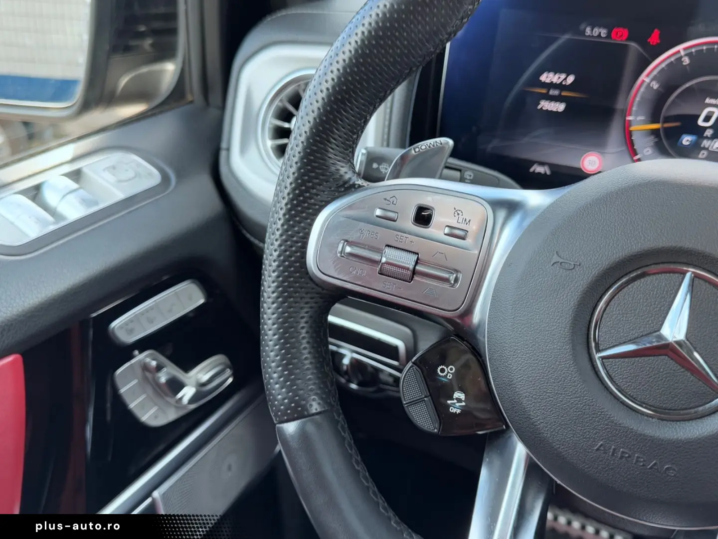 MERCEDES-BENZ G63 AMG EXCLUSIVE LEDER-ROT FOND-ENTERTAINMENT