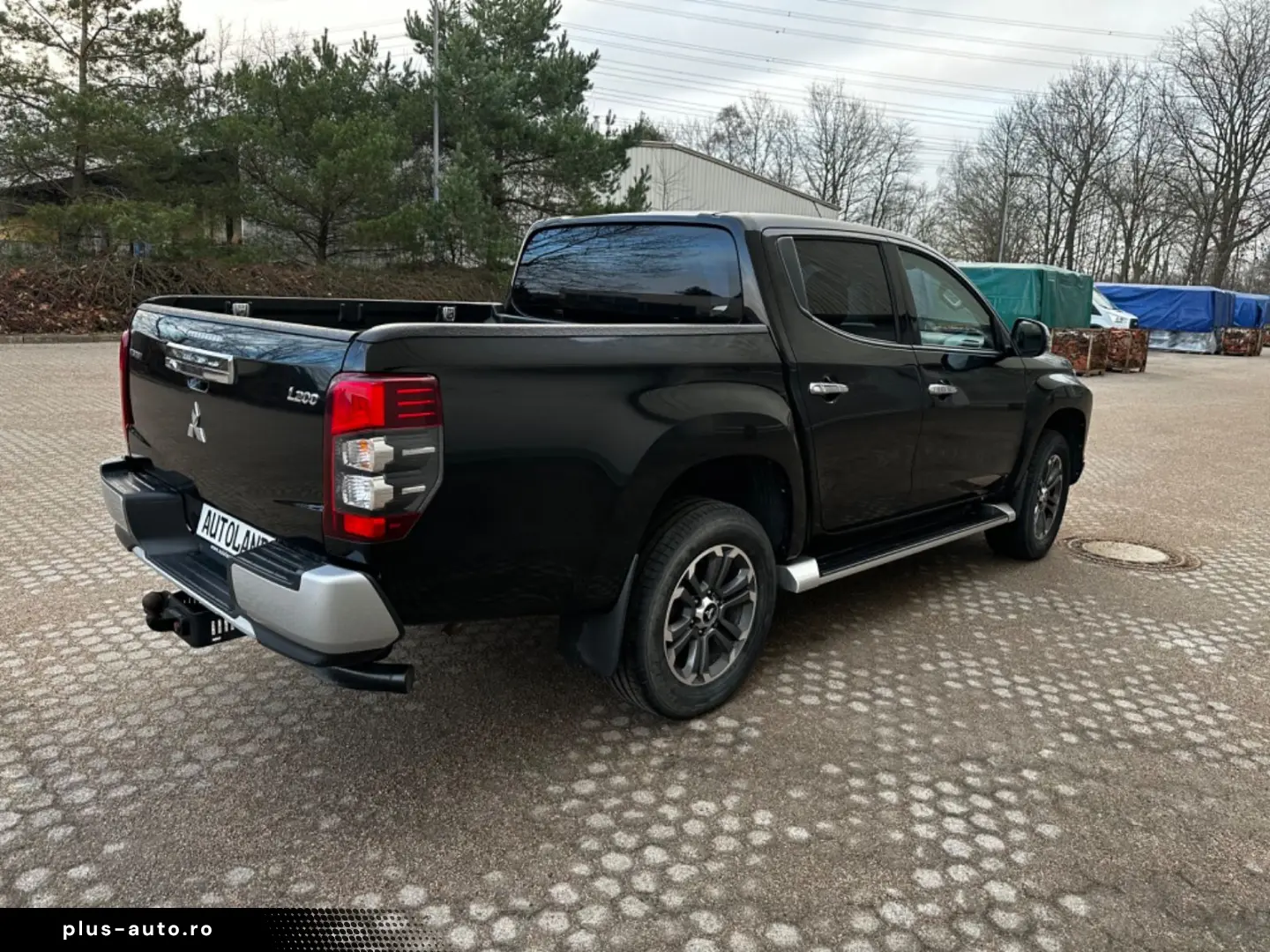 MITSUBISHI L200 Automat Top Doppelkabine 4WD 360 Kam AHK