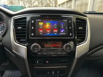 MITSUBISHI L200 Automat Top Doppelkabine 4WD 360 Kam AHK