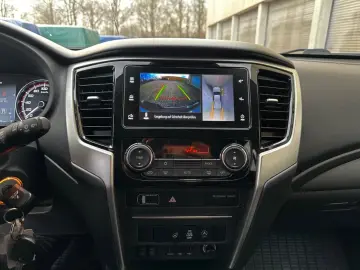 MITSUBISHI L200 Automat Top Doppelkabine 4WD 360 Kam AHK