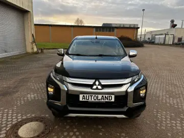 MITSUBISHI L200 Automat Top Doppelkabine 4WD 360 Kam AHK