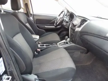 MITSUBISHI L200 Select Doppelkabine 4WD Automatik