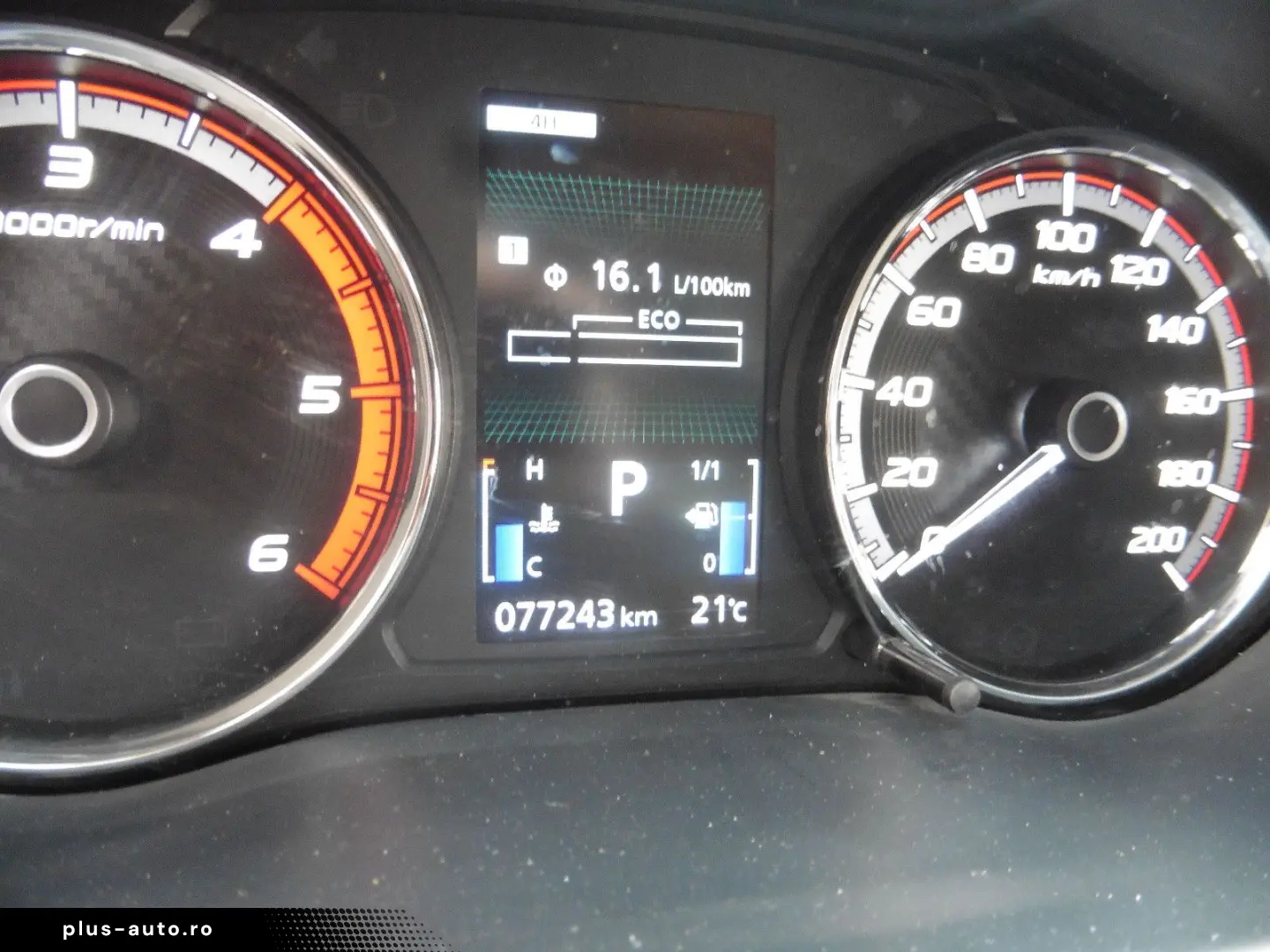 MITSUBISHI L200 Select Doppelkabine 4WD Automatik