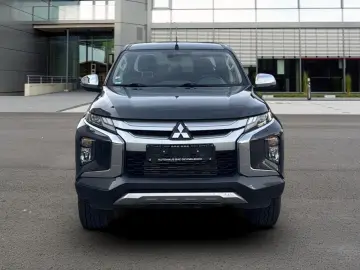 MITSUBISHI L200 Select Doppelkabine 4WD Automatik