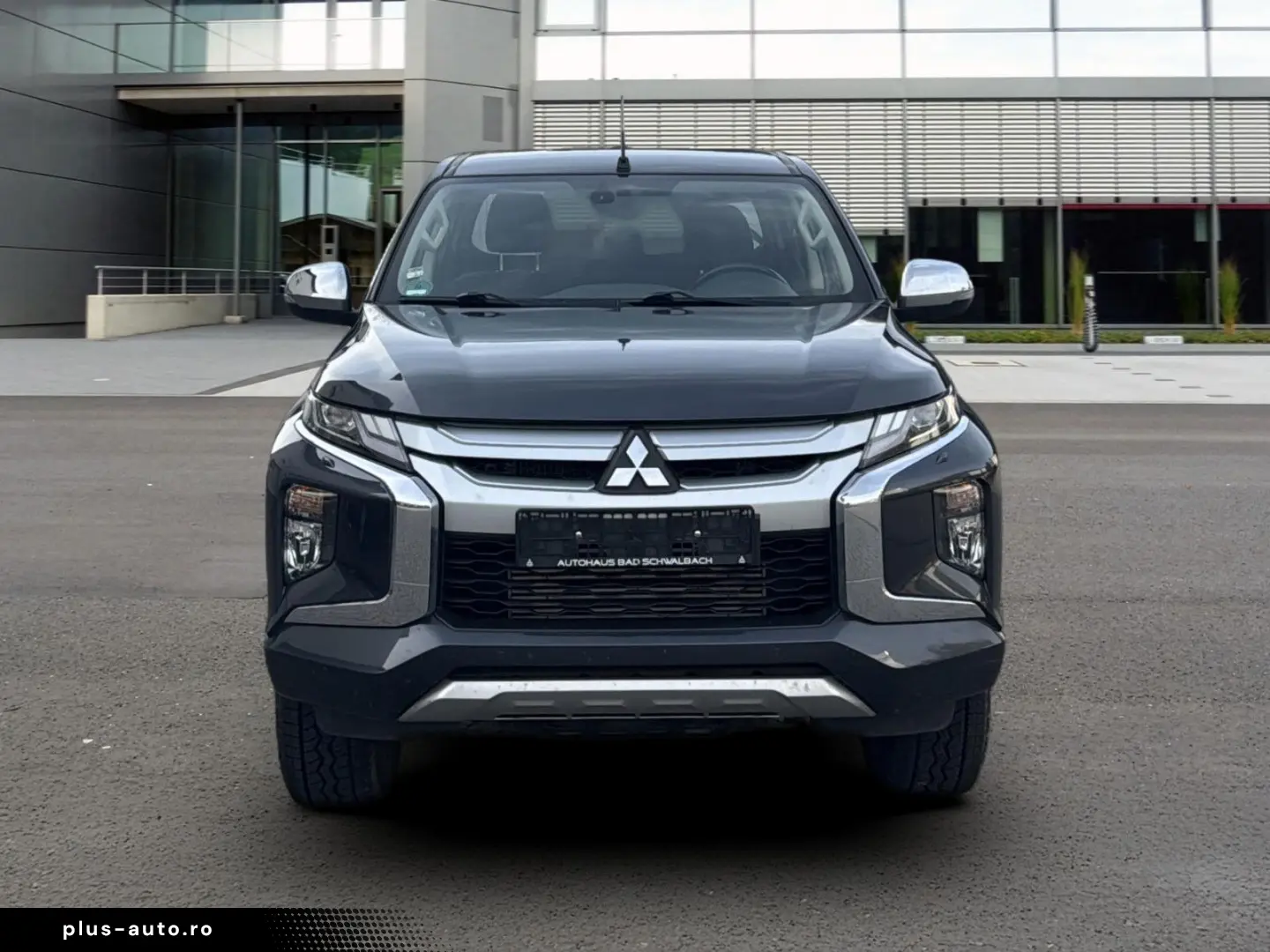 MITSUBISHI L200 Select Doppelkabine 4WD Automatik
