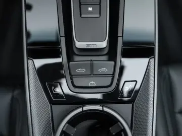 Porsche 992 Carrera Cabriolet TOP 1.HD DT. FZG LIFT BOSE