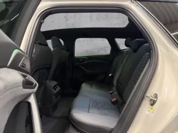 AUDI A6 e-tron Avant qu. TECH PRO MATRIX 21 B&O PANO