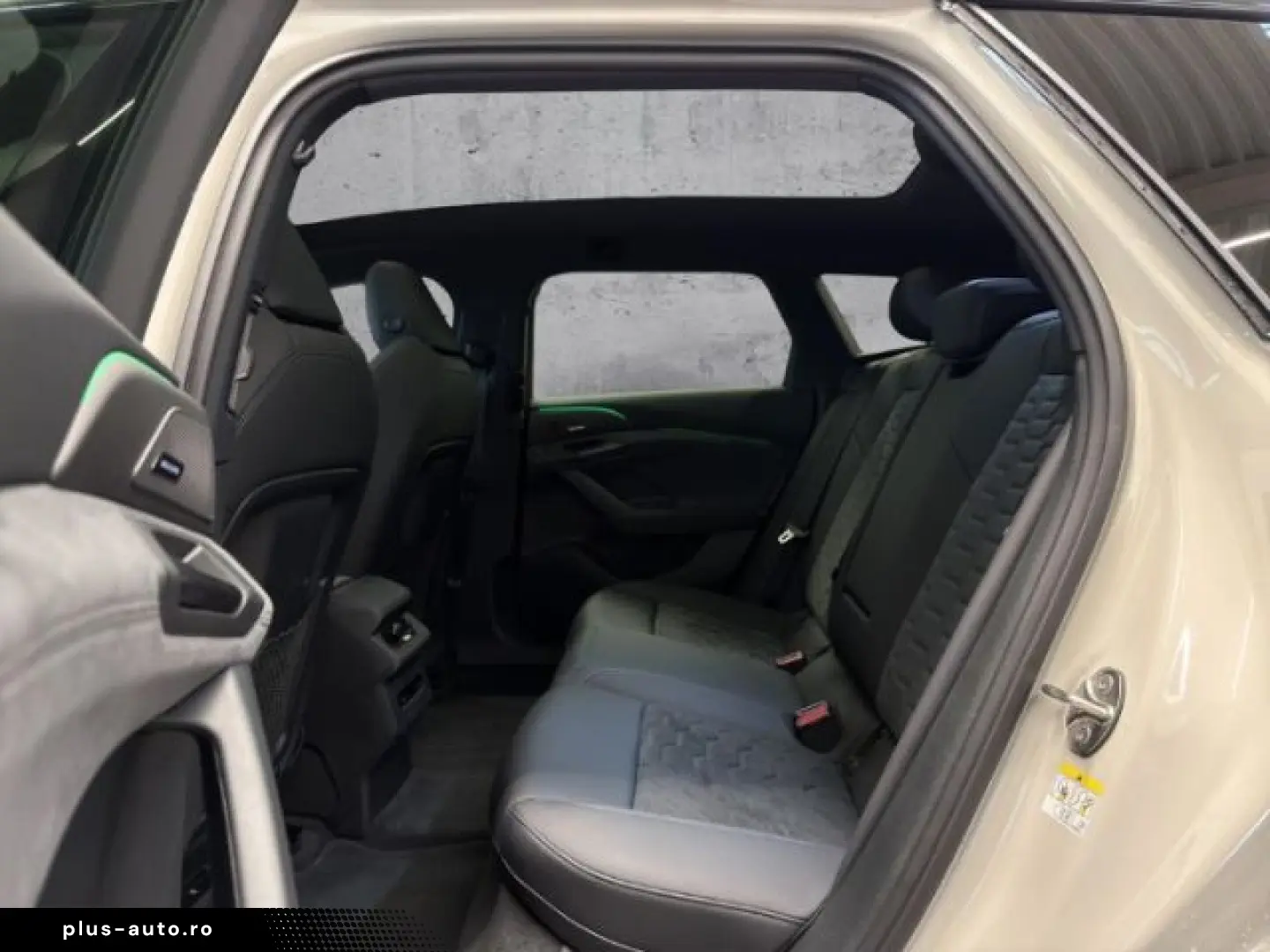 AUDI A6 e-tron Avant qu. TECH PRO MATRIX 21 B&O PANO