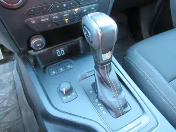 FORD Ranger 2.0 Wolftrak 4x4