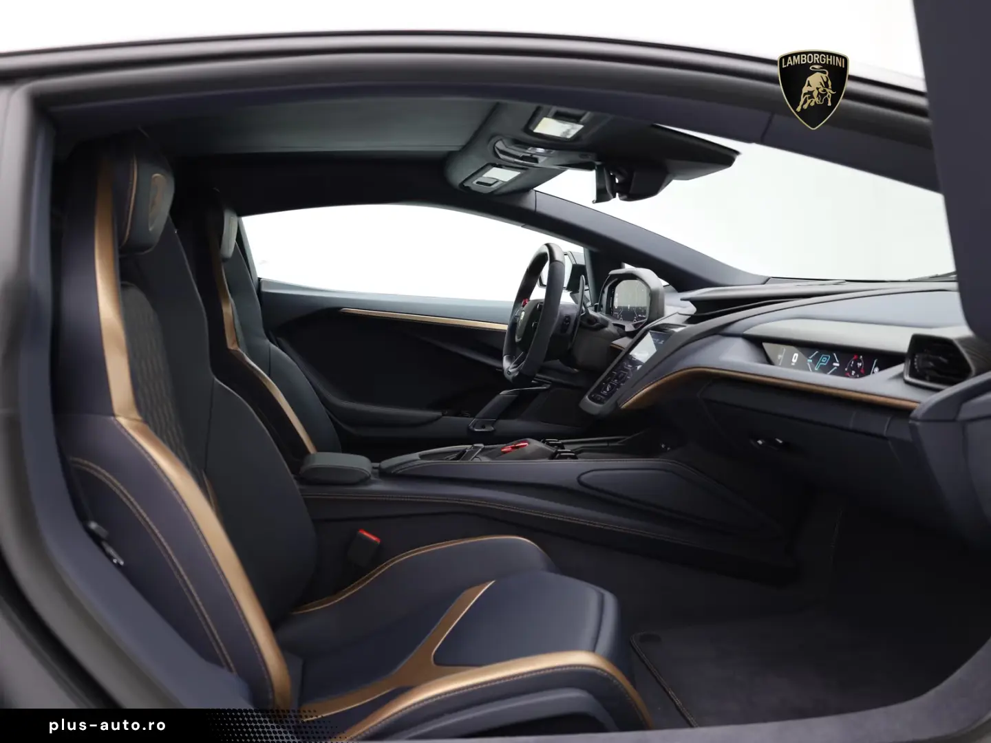 Lamborghini Revuelto