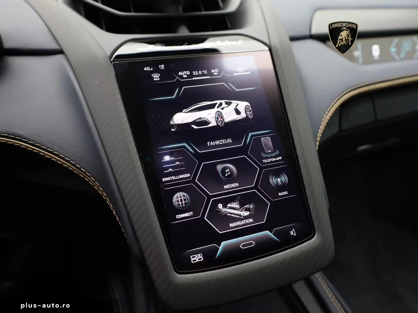 Lamborghini Revuelto