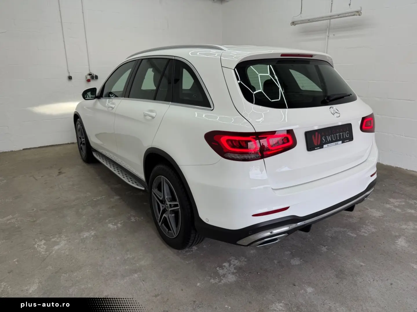 MERCEDES-BENZ GLC 220 d 4Matic