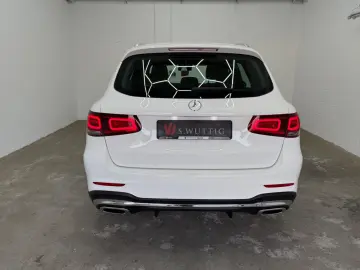MERCEDES-BENZ GLC 220 d 4Matic