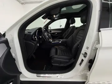 MERCEDES-BENZ GLC 220 d 4Matic