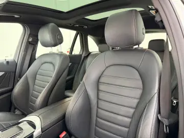 MERCEDES-BENZ GLC 220 d 4Matic