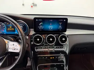 MERCEDES-BENZ GLC 220 d 4Matic