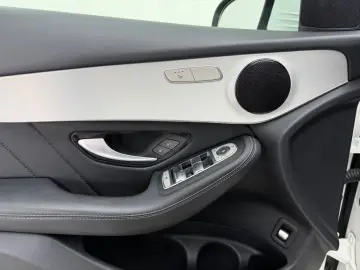 MERCEDES-BENZ GLC 220 d 4Matic