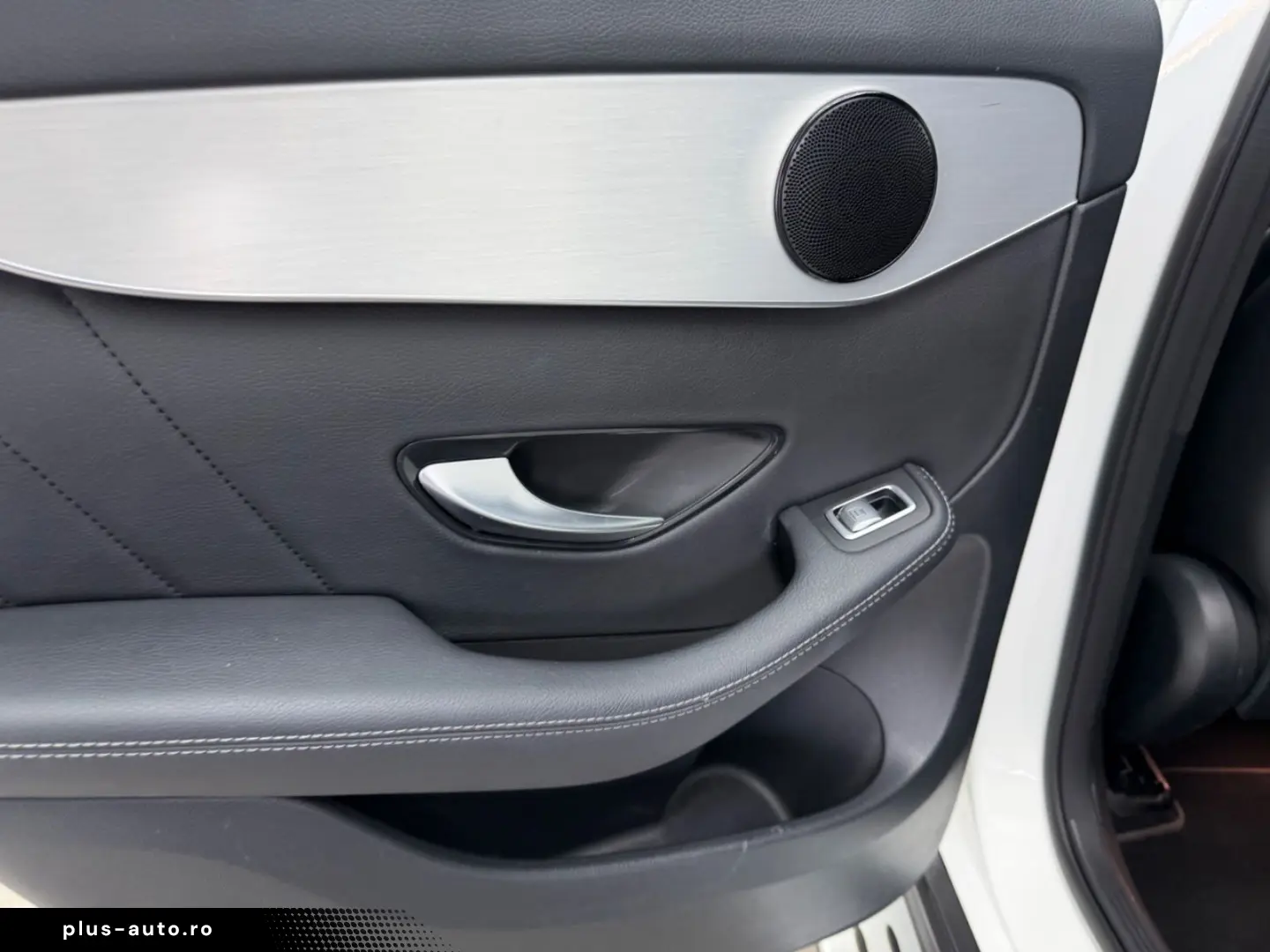 MERCEDES-BENZ GLC 220 d 4Matic