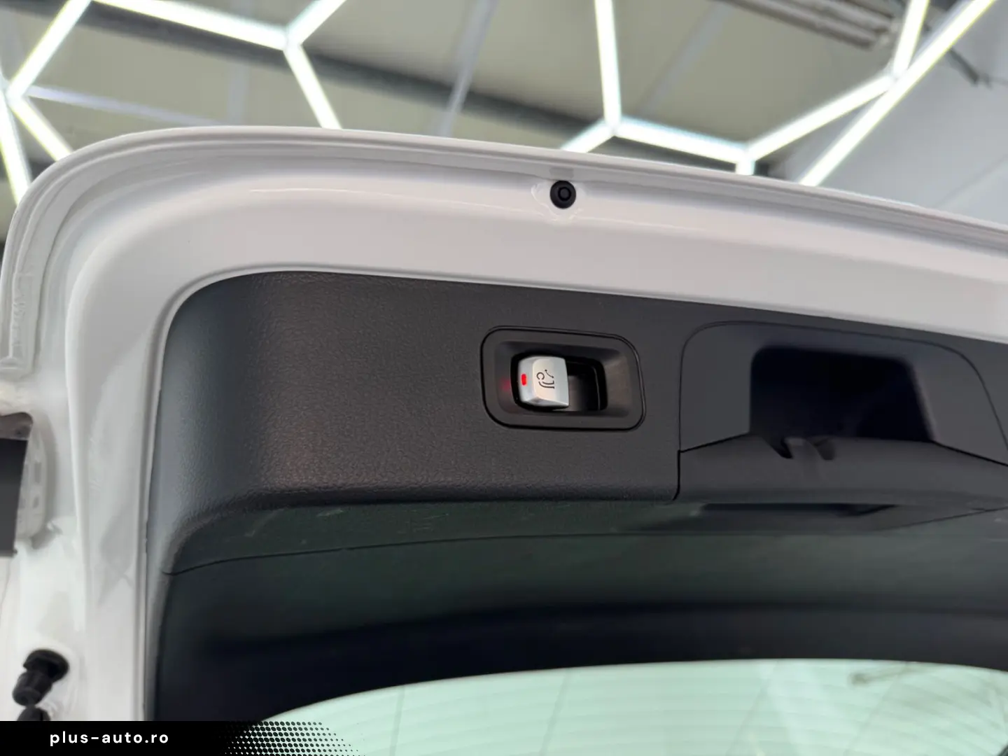 MERCEDES-BENZ GLC 220 d 4Matic