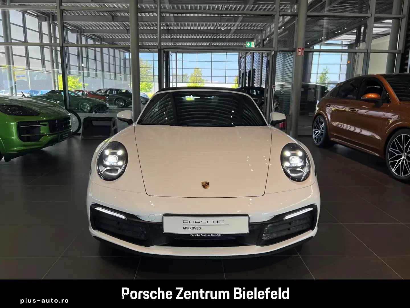 Porsche 992 911 Carrera Cabriolet Sportabgas BOSE 21-Zol