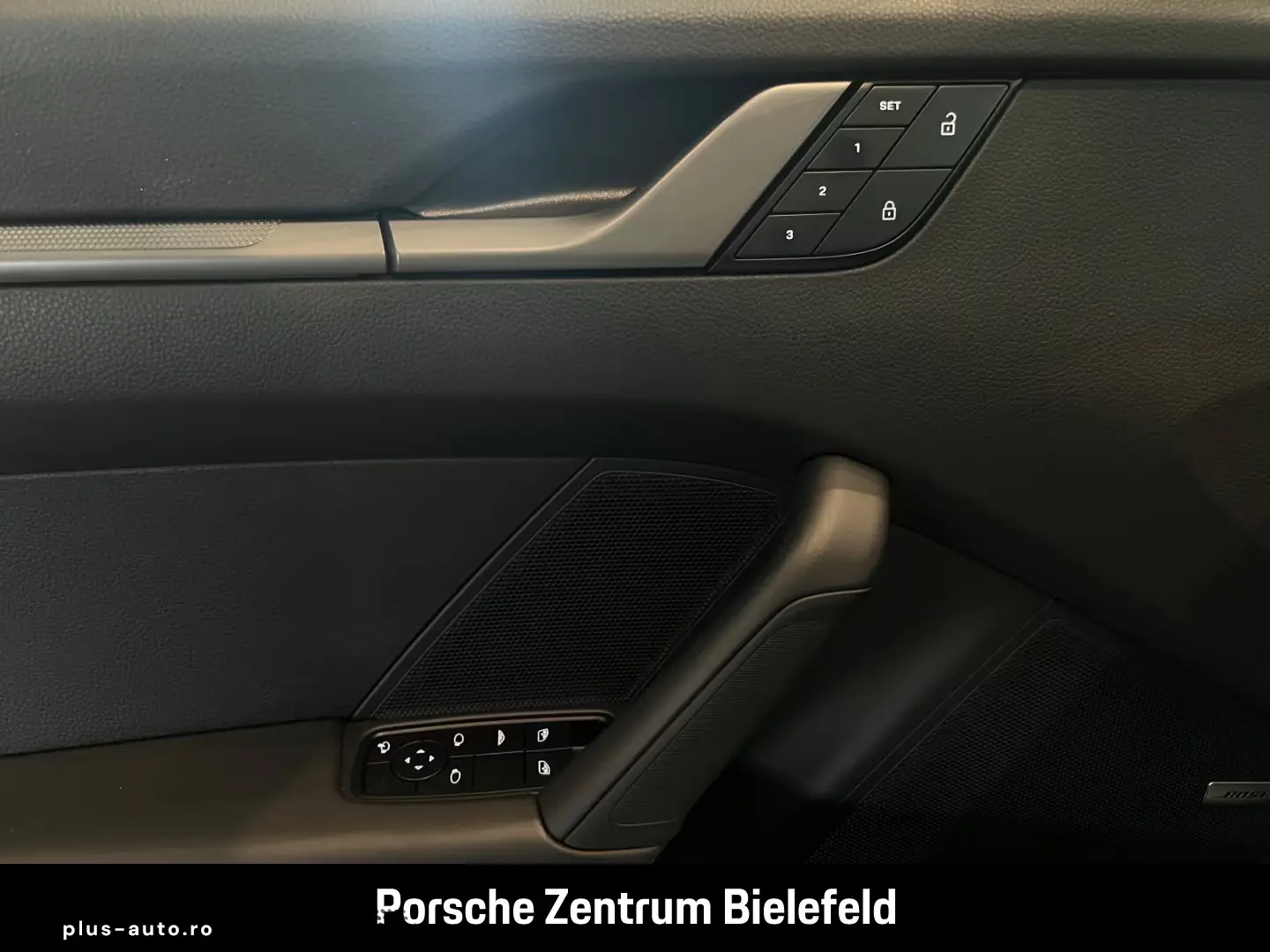 Porsche 992 911 Carrera Cabriolet Sportabgas BOSE 21-Zol