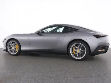 FERRARI Roma LED-Carbon Lenkrad - Surround View