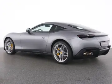 FERRARI Roma LED-Carbon Lenkrad - Surround View