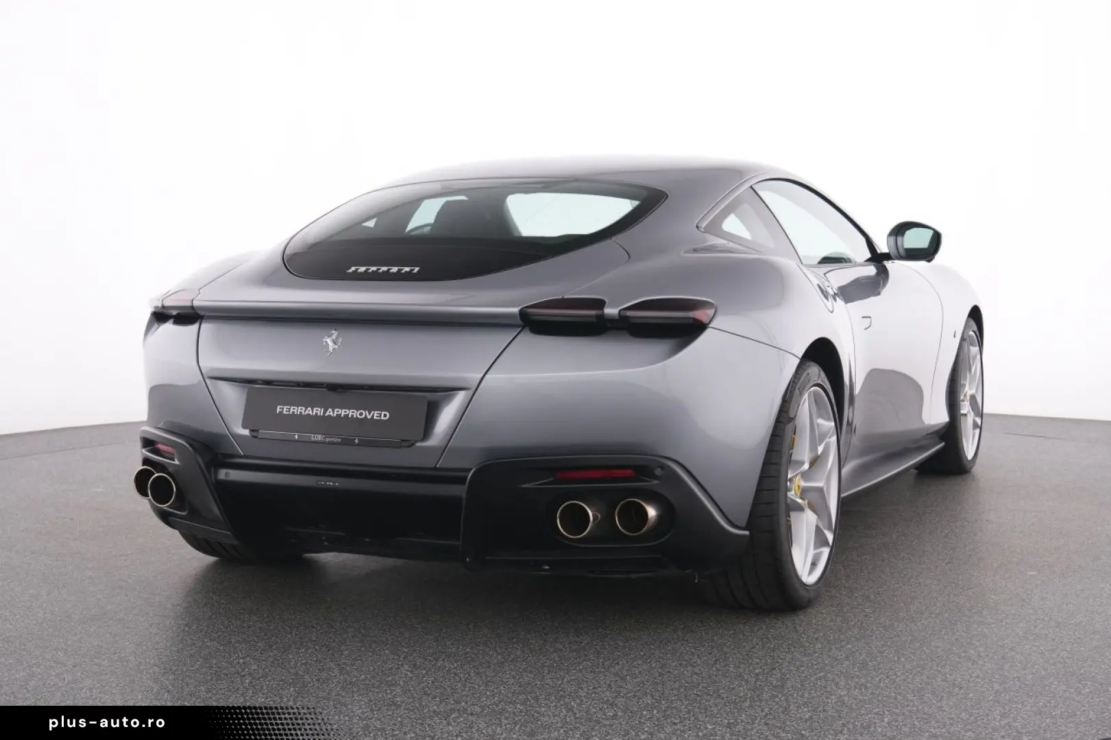 FERRARI Roma LED-Carbon Lenkrad - Surround View