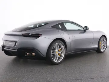 FERRARI Roma LED-Carbon Lenkrad - Surround View