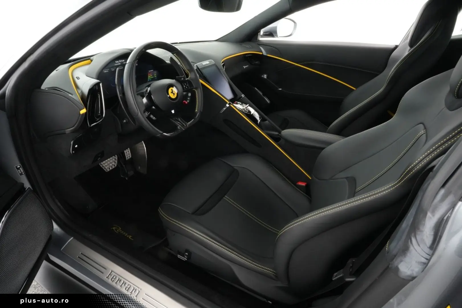 FERRARI Roma LED-Carbon Lenkrad - Surround View