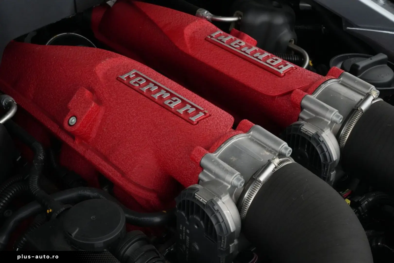 FERRARI Roma LED-Carbon Lenkrad - Surround View