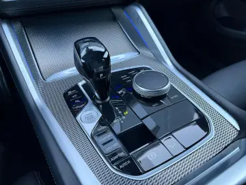 BMW X6 xdr30d MSp IconicGlow DisplayKey Laser H&K AmbAir 360