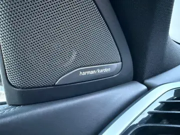 BMW X6 xdr30d MSp IconicGlow DisplayKey Laser H&K AmbAir 360