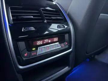 BMW X6 xdr30d MSp IconicGlow DisplayKey Laser H&K AmbAir 360