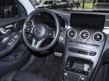 MERCEDES-BENZ GLC 300 de 4M AMG