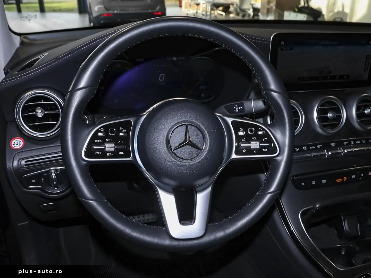 MERCEDES-BENZ GLC 300 de 4M AMG