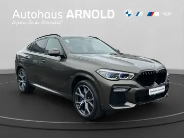 BMW X6 xDr40d MSpo DAProf 360 SoftClo DisplKey GestureC H&K
