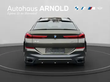 BMW X6 xDr40d MSpo DAProf 360 SoftClo DisplKey GestureC H&K