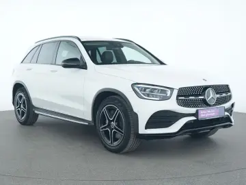 MERCEDES-BENZ GLC 220 d AMG Line