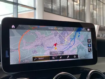 MERCEDES-BENZ GLC 220d AMG-Line