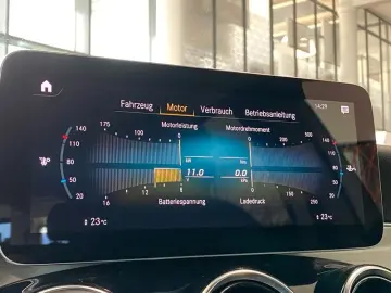 MERCEDES-BENZ GLC 220d AMG-Line