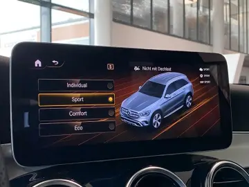 MERCEDES-BENZ GLC 220d AMG-Line