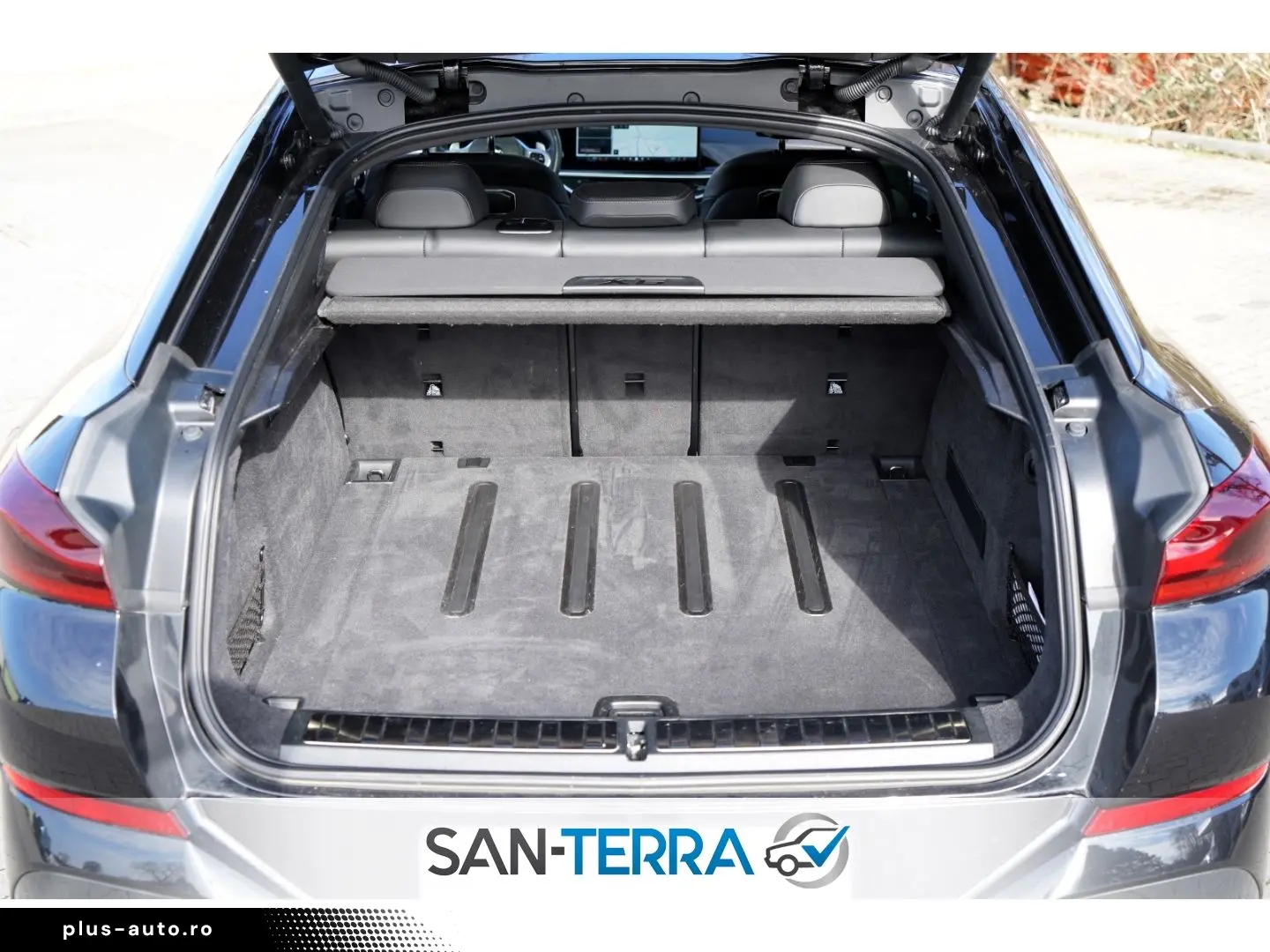 BMW X6 30D xDrive MSPORT PRO SKY-LOUNGE 360 Camera H&K HUD