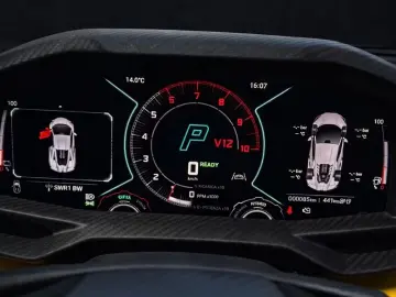 Lamborghini Revuelto