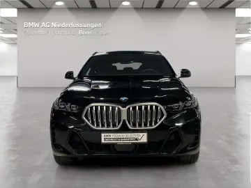 BMW X6 xDr30d MSpo VentilS Massage SoftClo DAPRof IcGlow 360